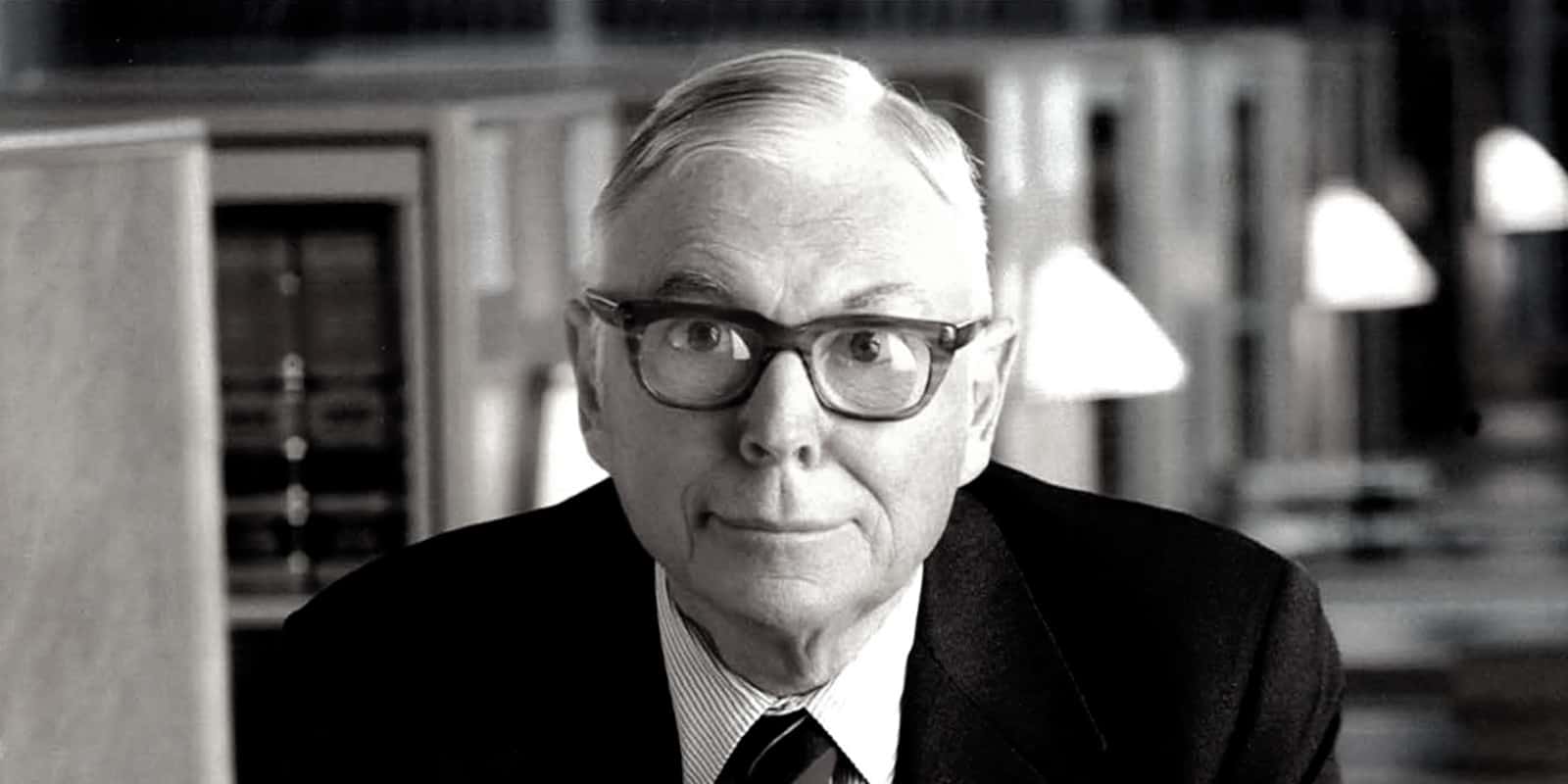 25+ Charlie Munger Quotes to Live a Wise & Wealthy Life | Sloww